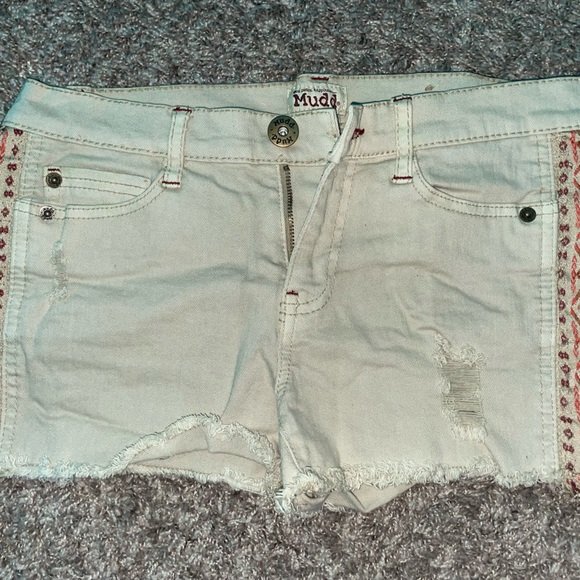 UNIQUE Tribal Shorts for your summer adventures! - Picture 1 of 3